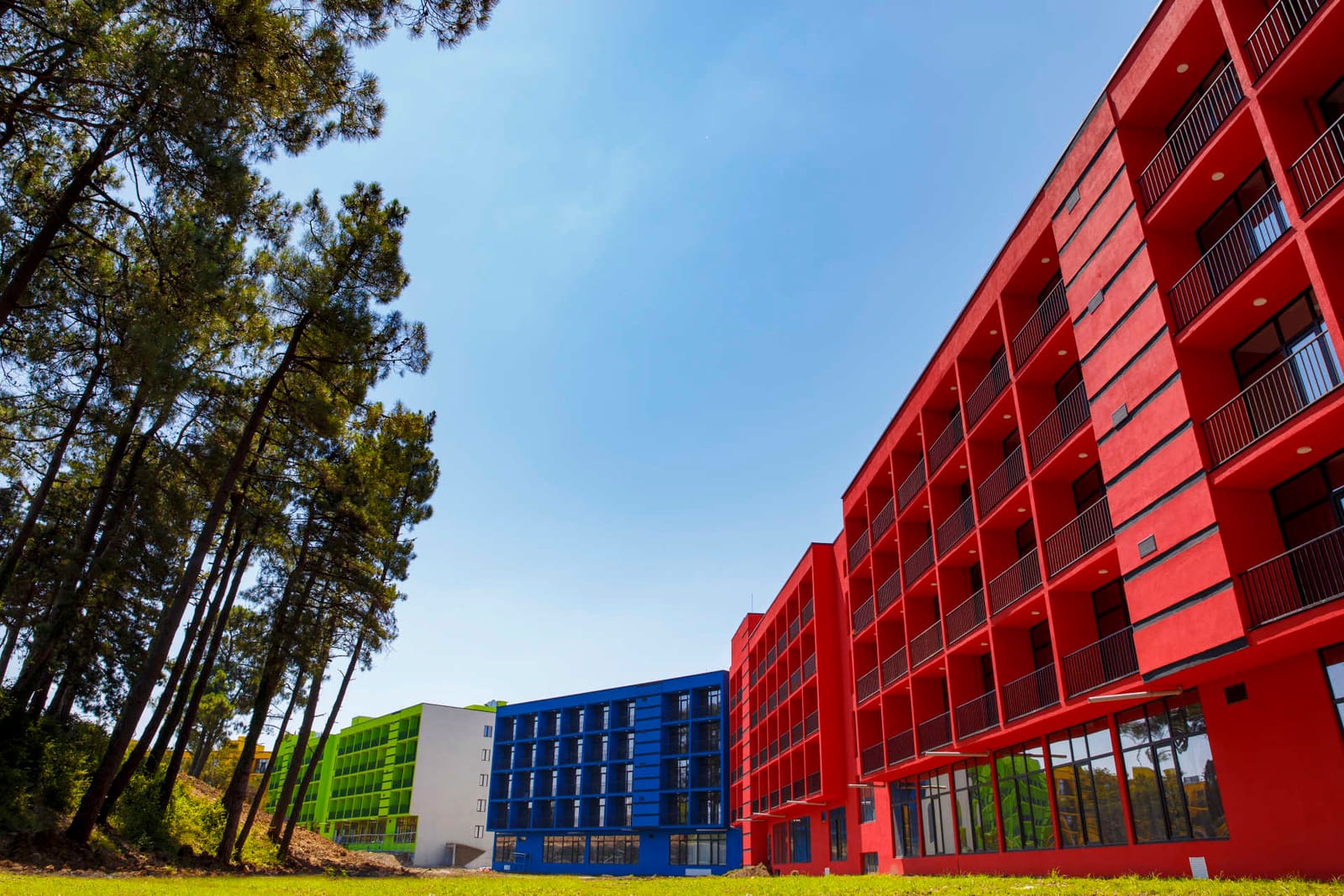 Kutaisi International University (KIU)